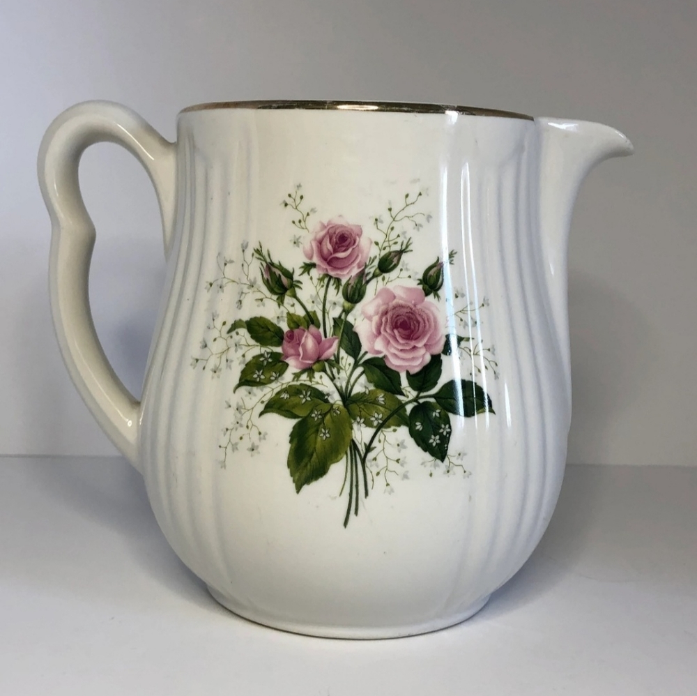 Pitcher - Picture 8 of 8